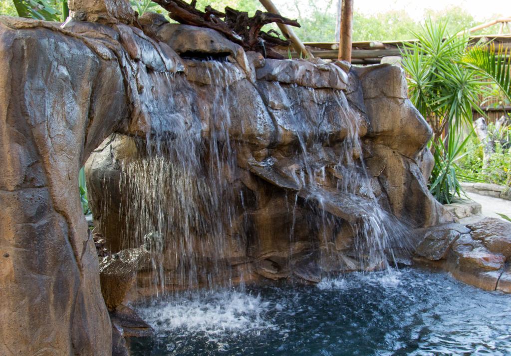 Beyond The Boma Boutique Guesthouse Marloth Park Exterior photo