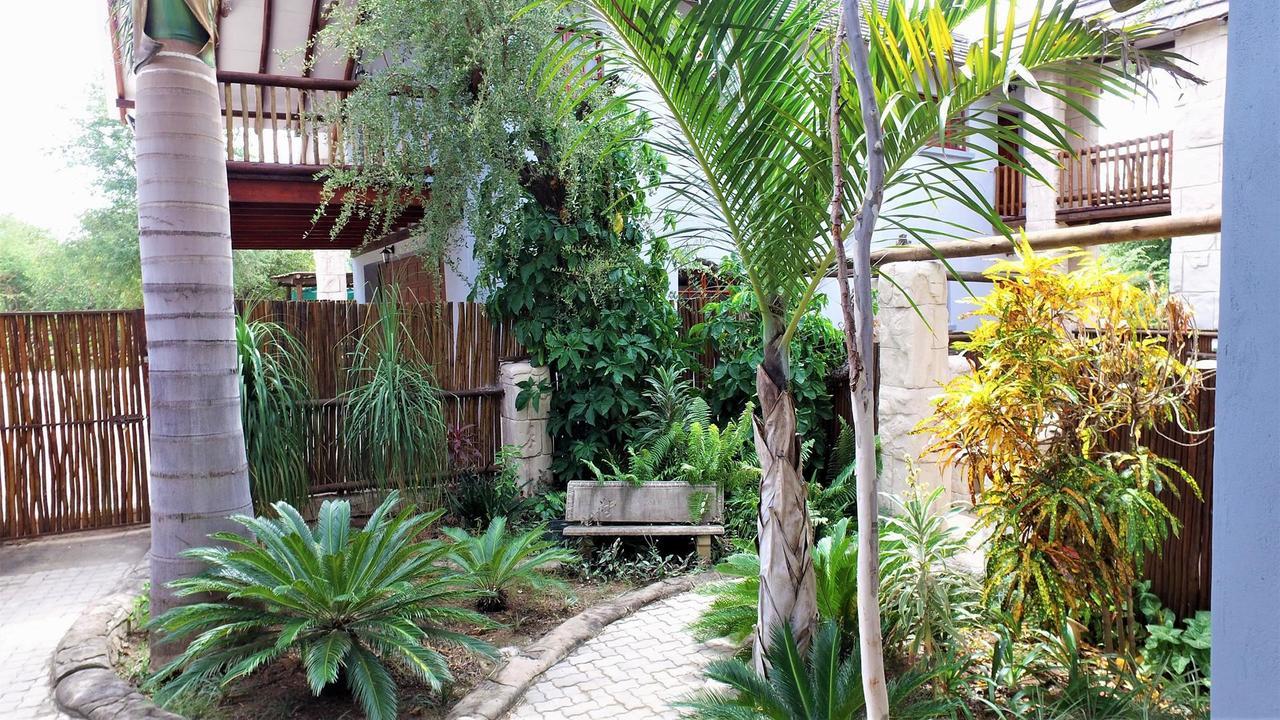 Beyond The Boma Boutique Guesthouse Marloth Park Exterior photo