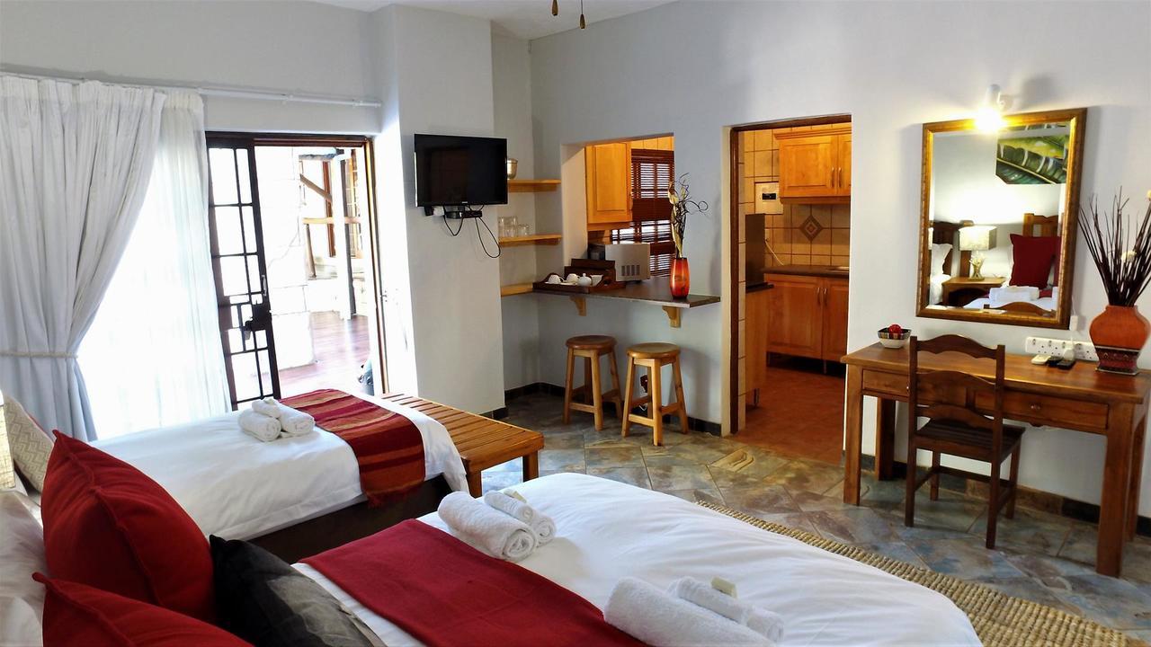 Beyond The Boma Boutique Guesthouse Marloth Park Exterior photo