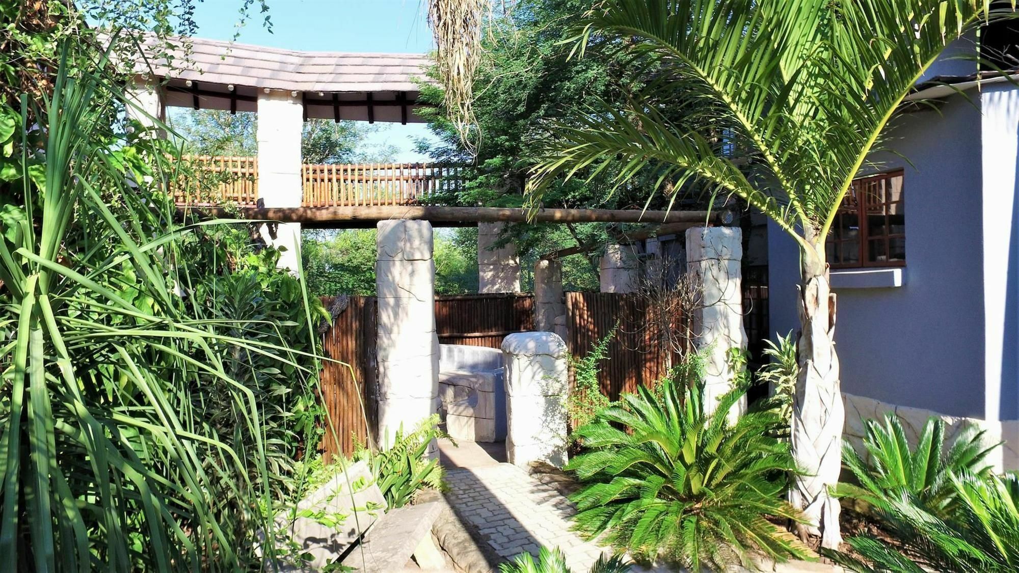 Beyond The Boma Boutique Guesthouse Marloth Park Exterior photo